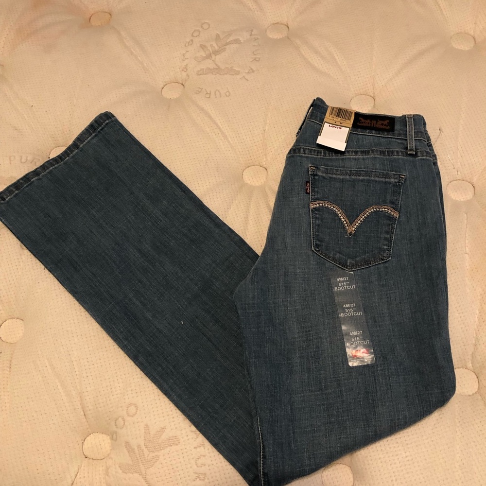 NWT Levi’s Bootcut Jeans